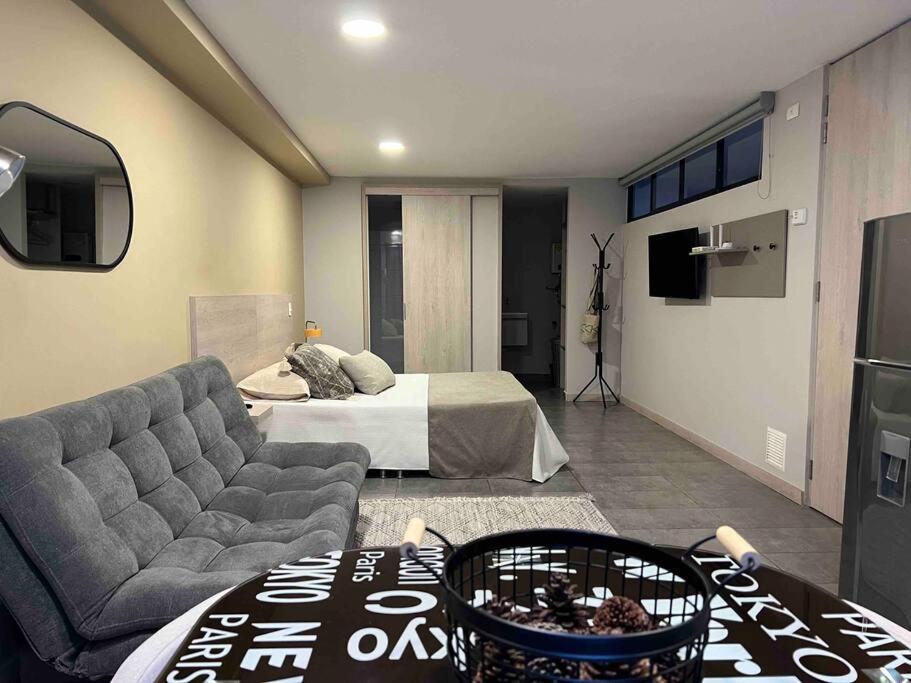 Tranvia 210 Apartment *