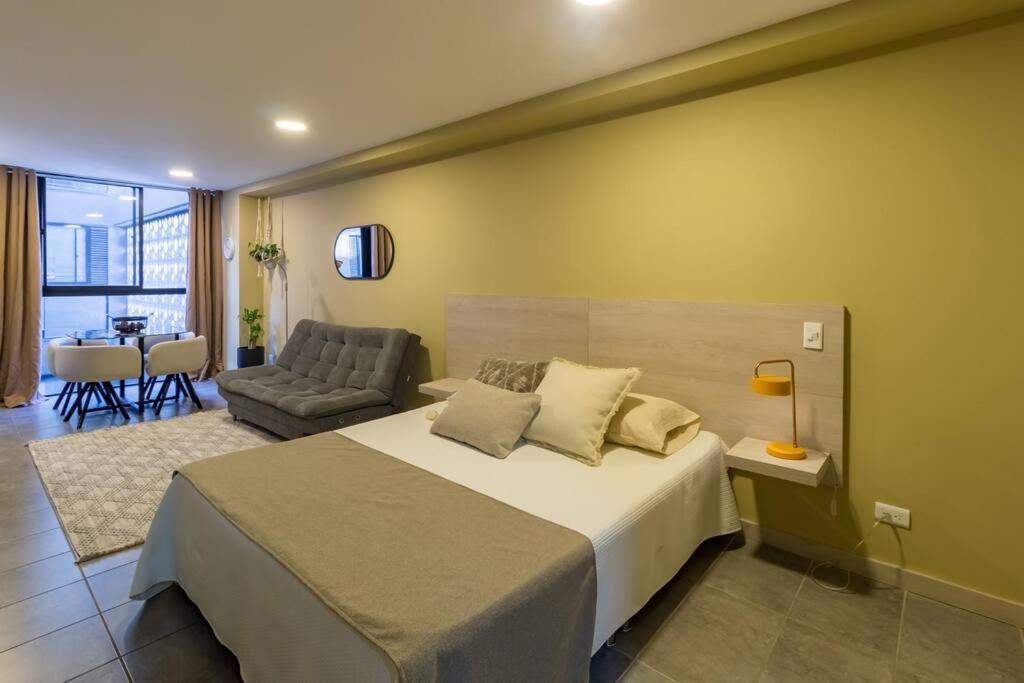 Apartment Tranvia 210 *